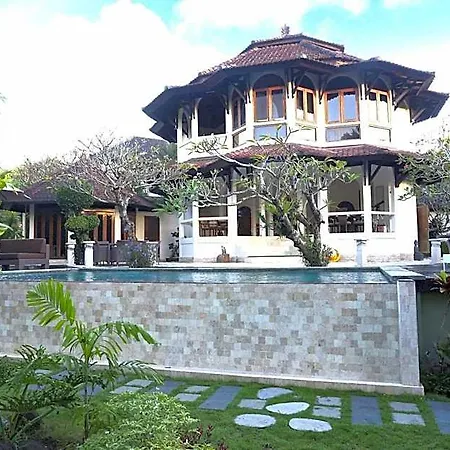 Urbanest Inn Villa