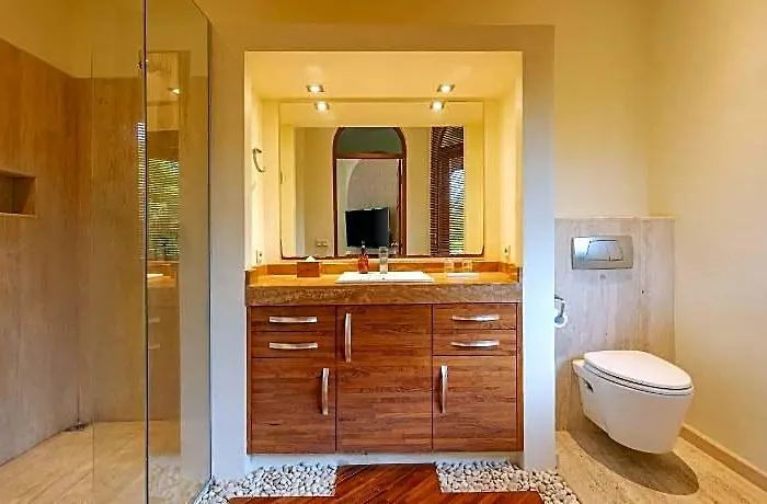 Urbanest Hotel 3*