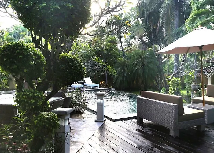 Urbanest Hotel Seminyak (Bali)