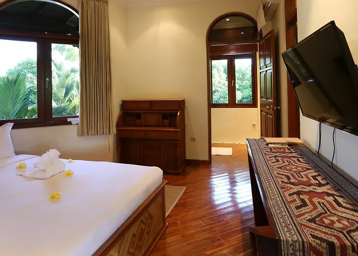 Urbanest Hotel Seminyak (Bali)
